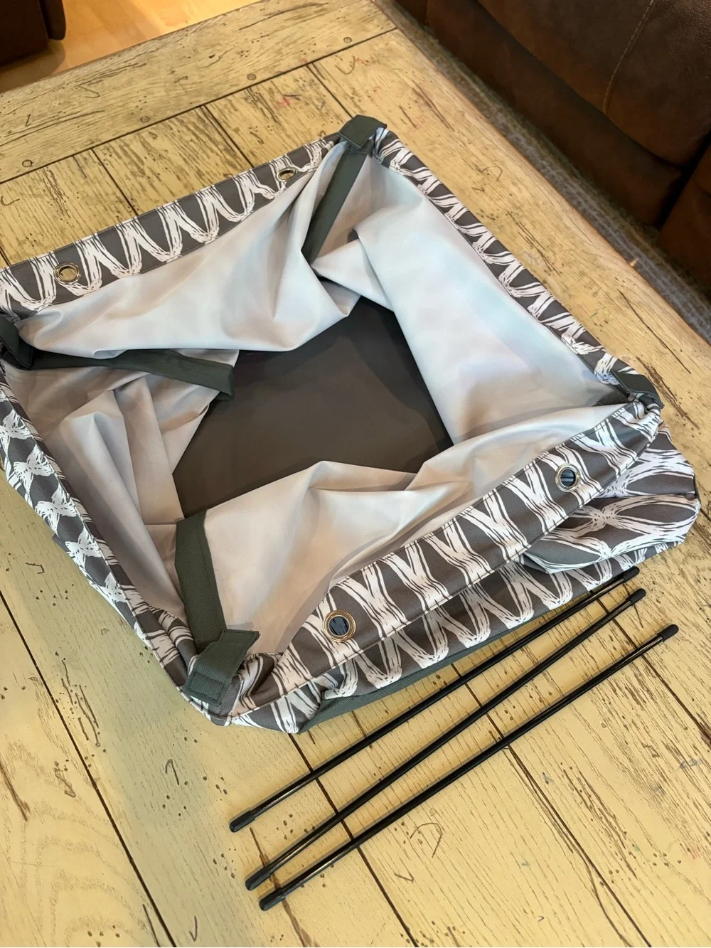 thirty-one stylish gray